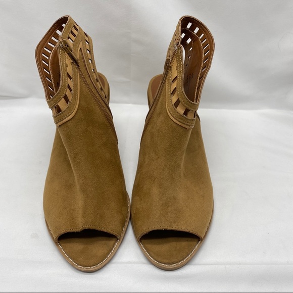 Dolce by Mojomoxy:open toe/heel, block heel bootie - Picture 3 of 8